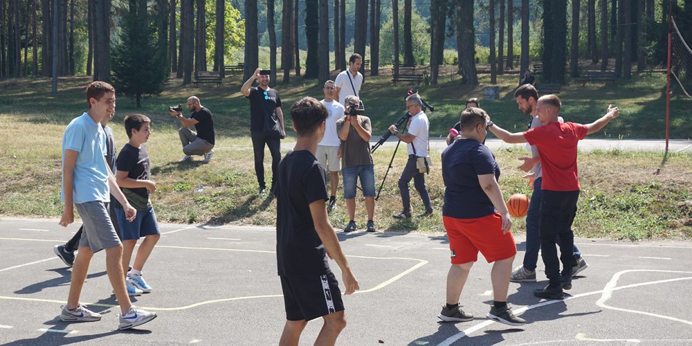Oporavak socijalno ugrožene dece žuto srce