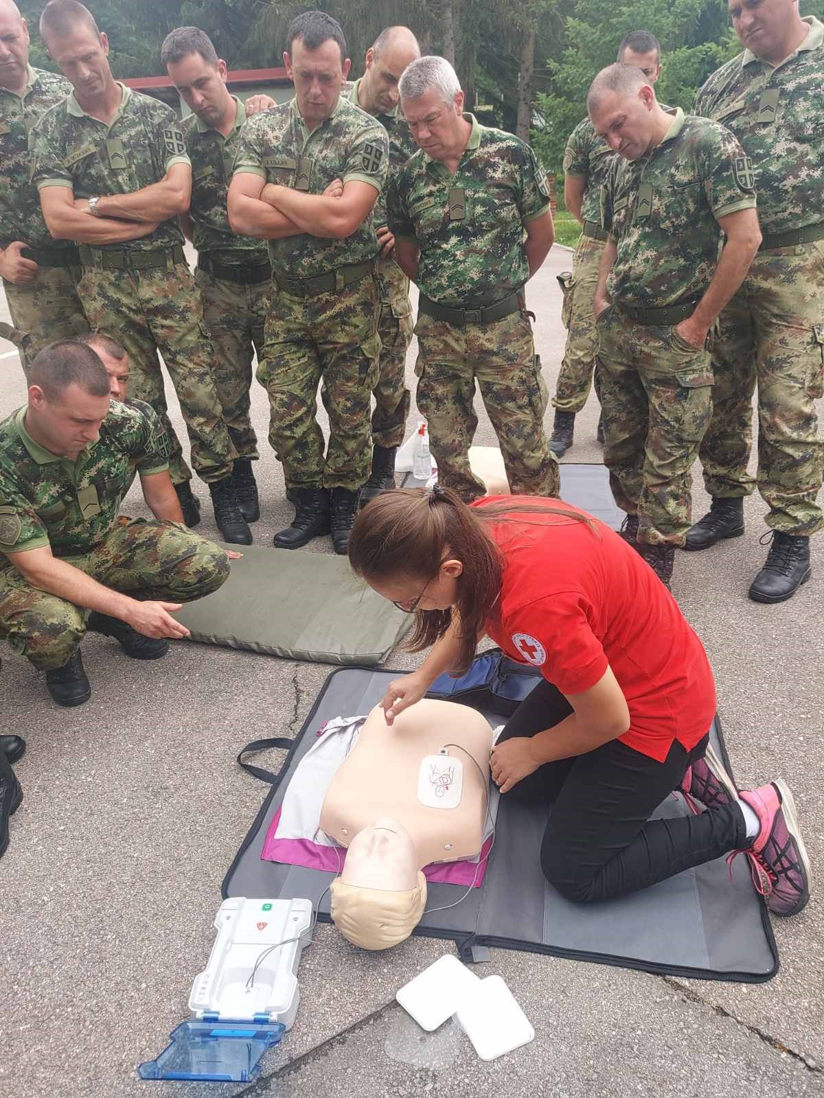 OBUKA PRVE POMOCI ZA PROPADNIKE VOJSKE BOGOVADJA 2022 (19)