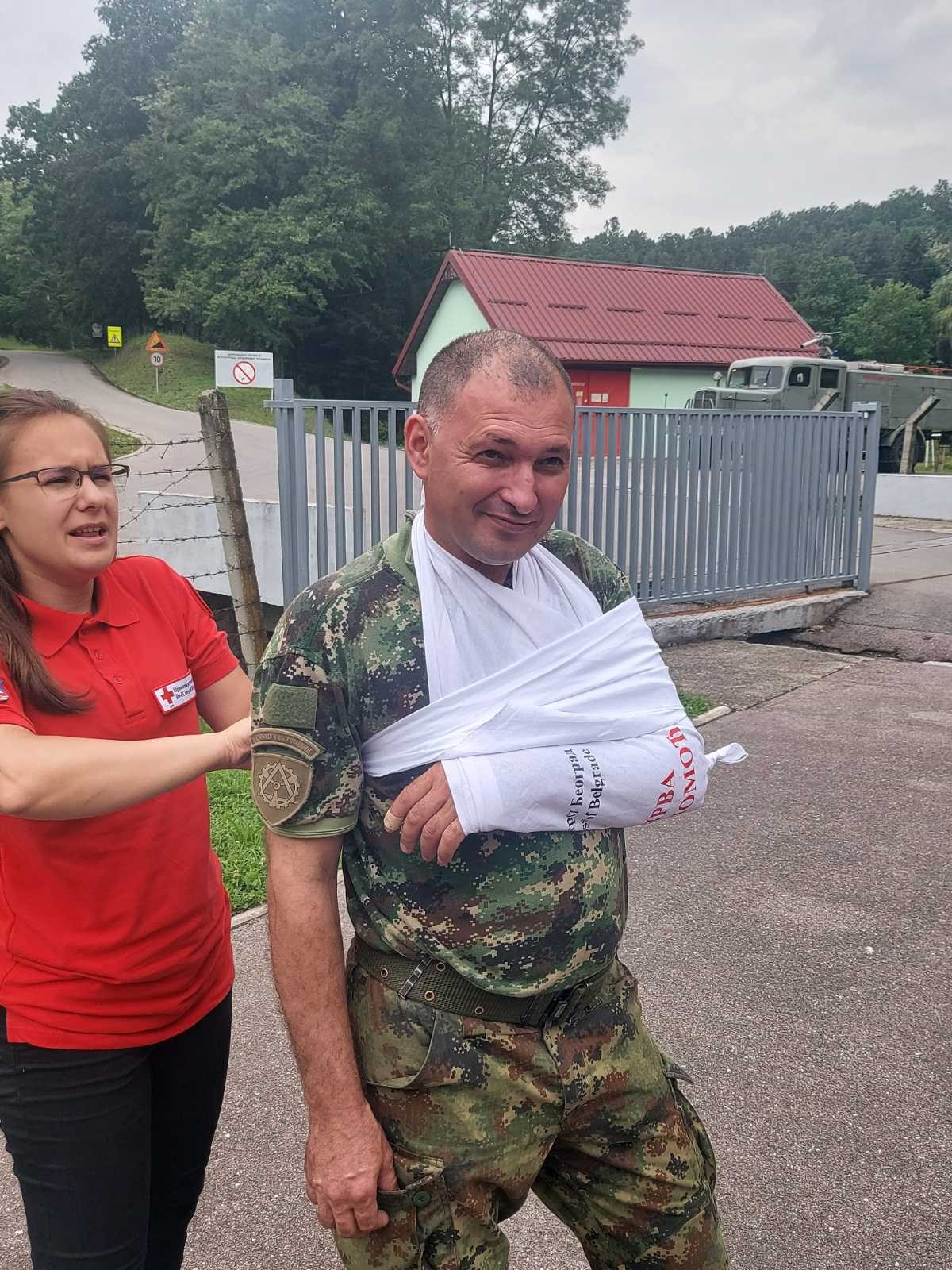 OBUKA PRVE POMOCI ZA PROPADNIKE VOJSKE BOGOVADJA 2022 (2)